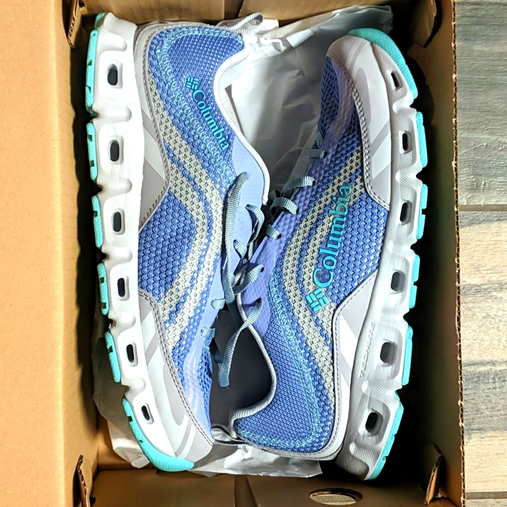 Columbia sneakers